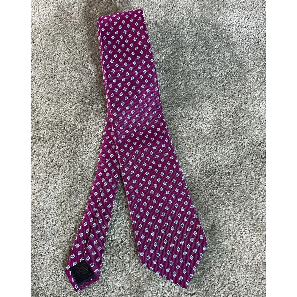 Brooks‎ Brothers Silk Tie Mens Magenta Purple Blue Geometric Diamond Pattern